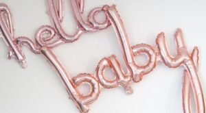 balloons that say hello baby Baby Shower Themes