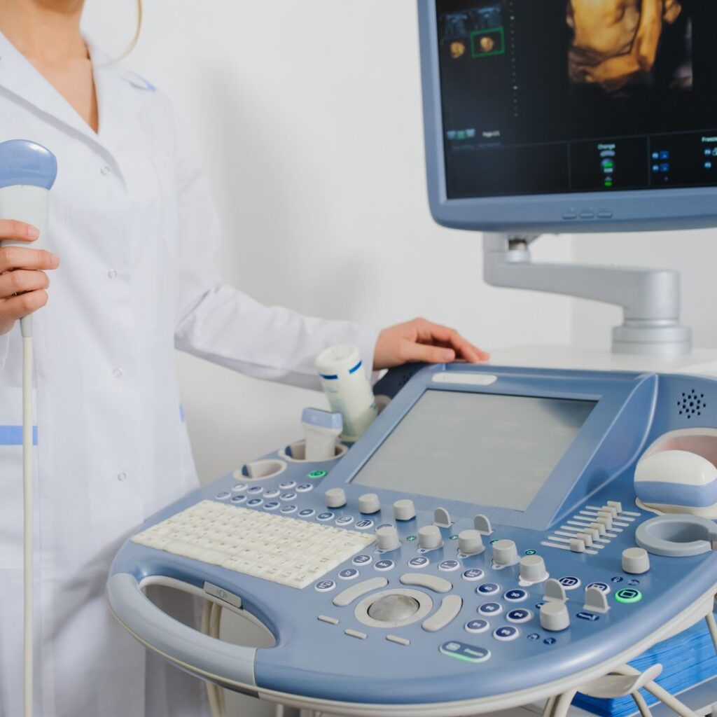 Doctor with ultrasound equipment Elizabethtown Ultrasound Packages